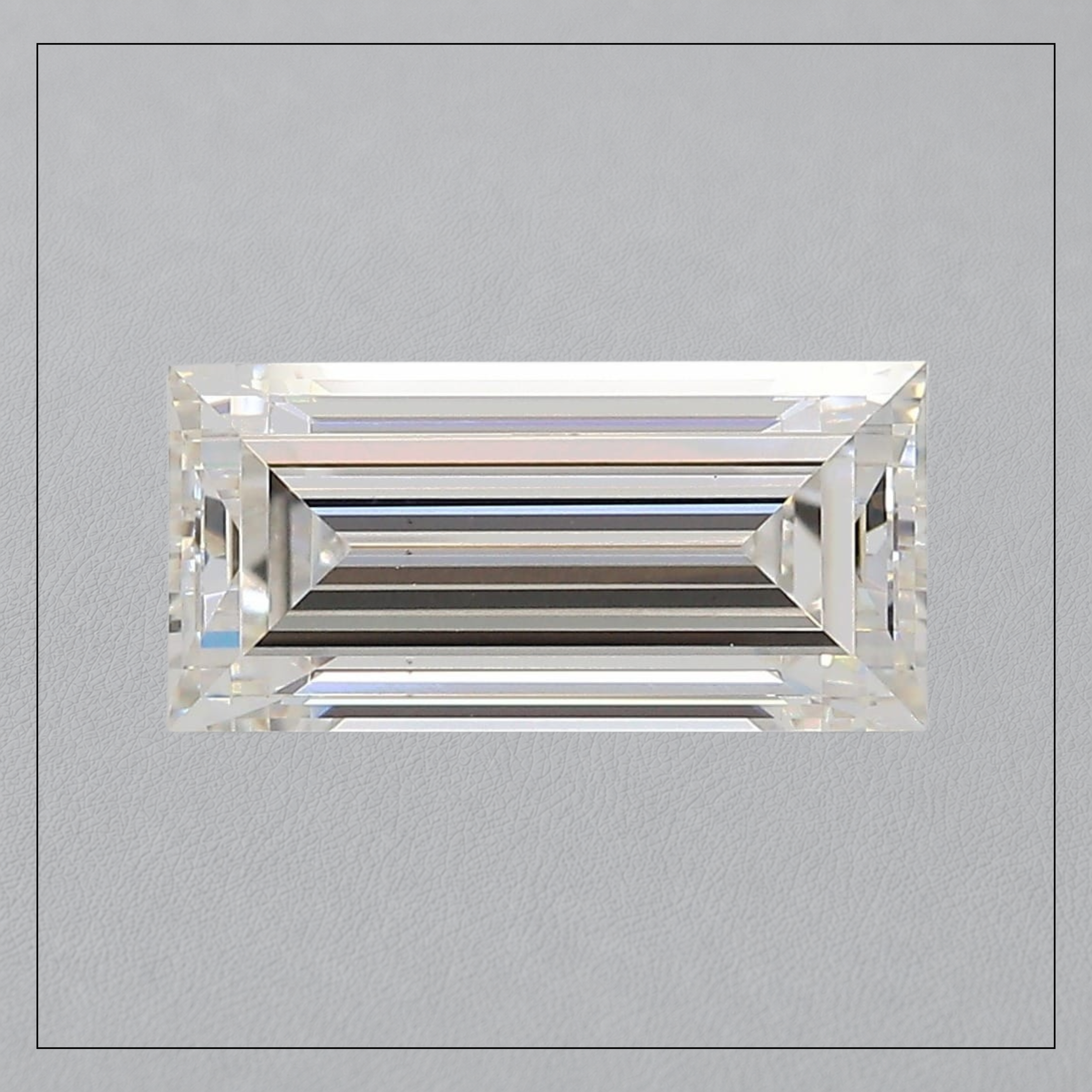 1.00 CT VS1 G Baguette Lab Grown Diamond