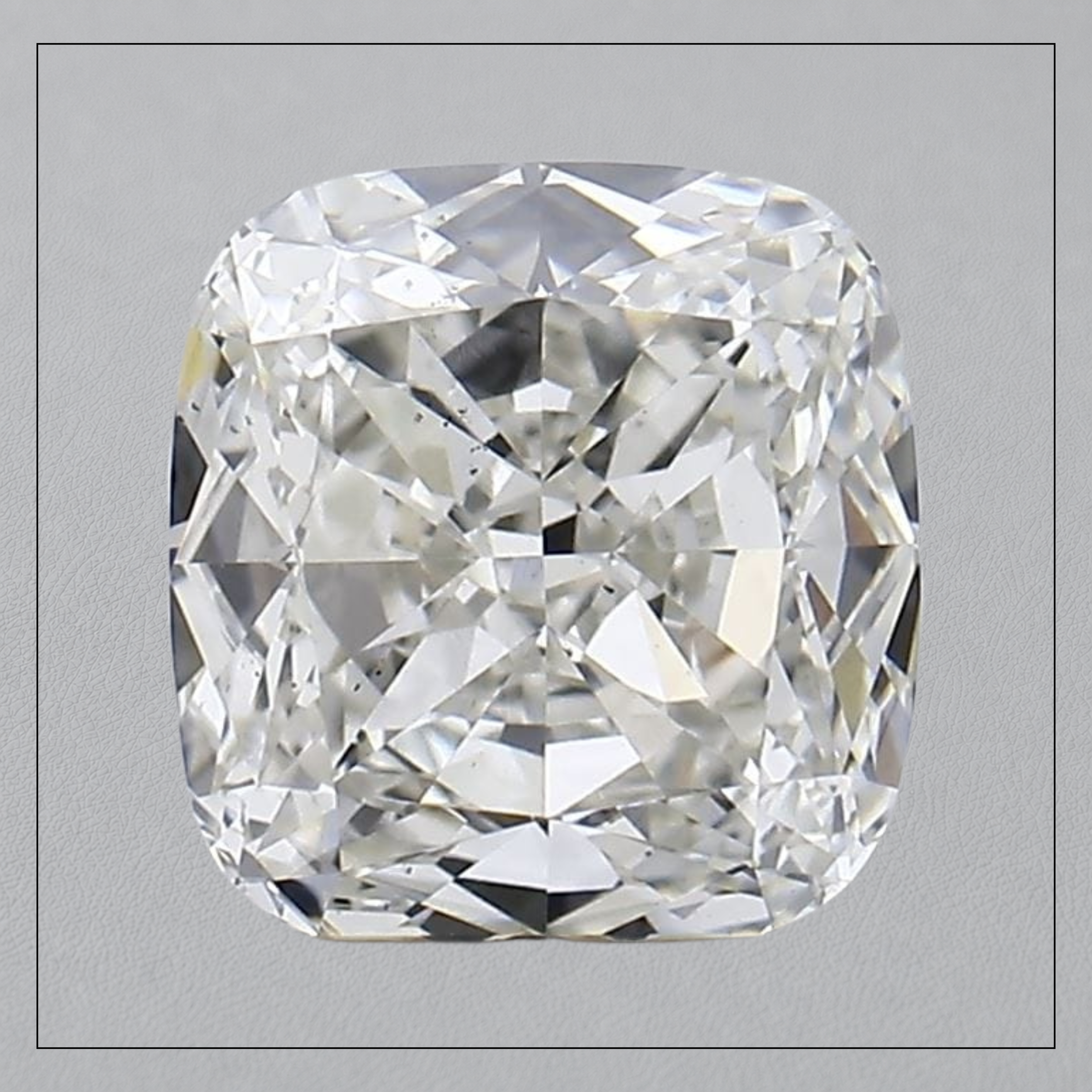 1.5 CT VS2 G Cushion Lab Grown Diamond