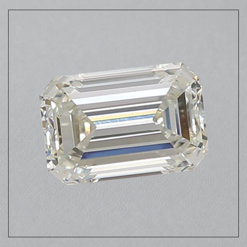 2.5 CT VS1 G Emerald Lab Grown Diamond