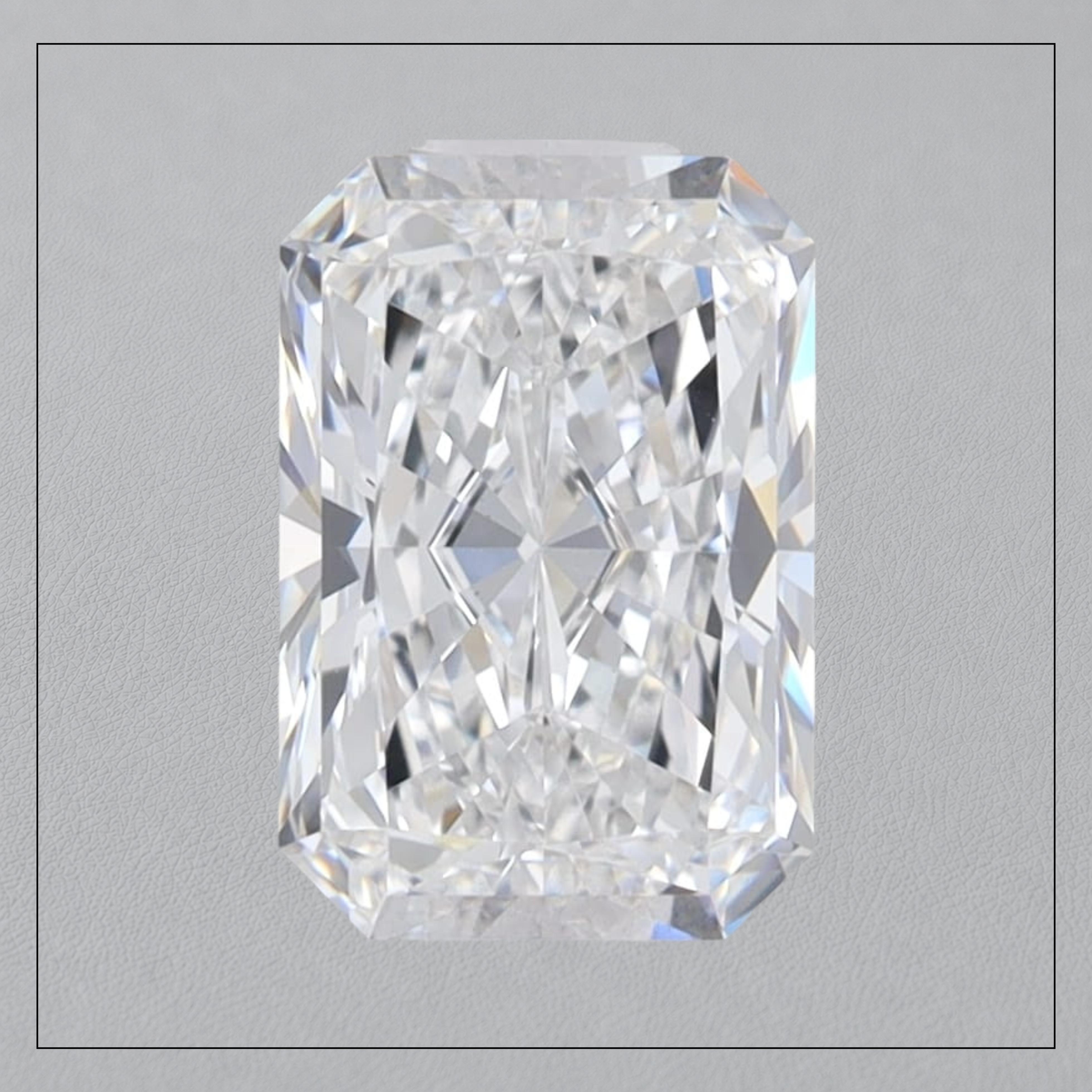 2.5 CT VS2 D Radiant Lab Grown Diamond
