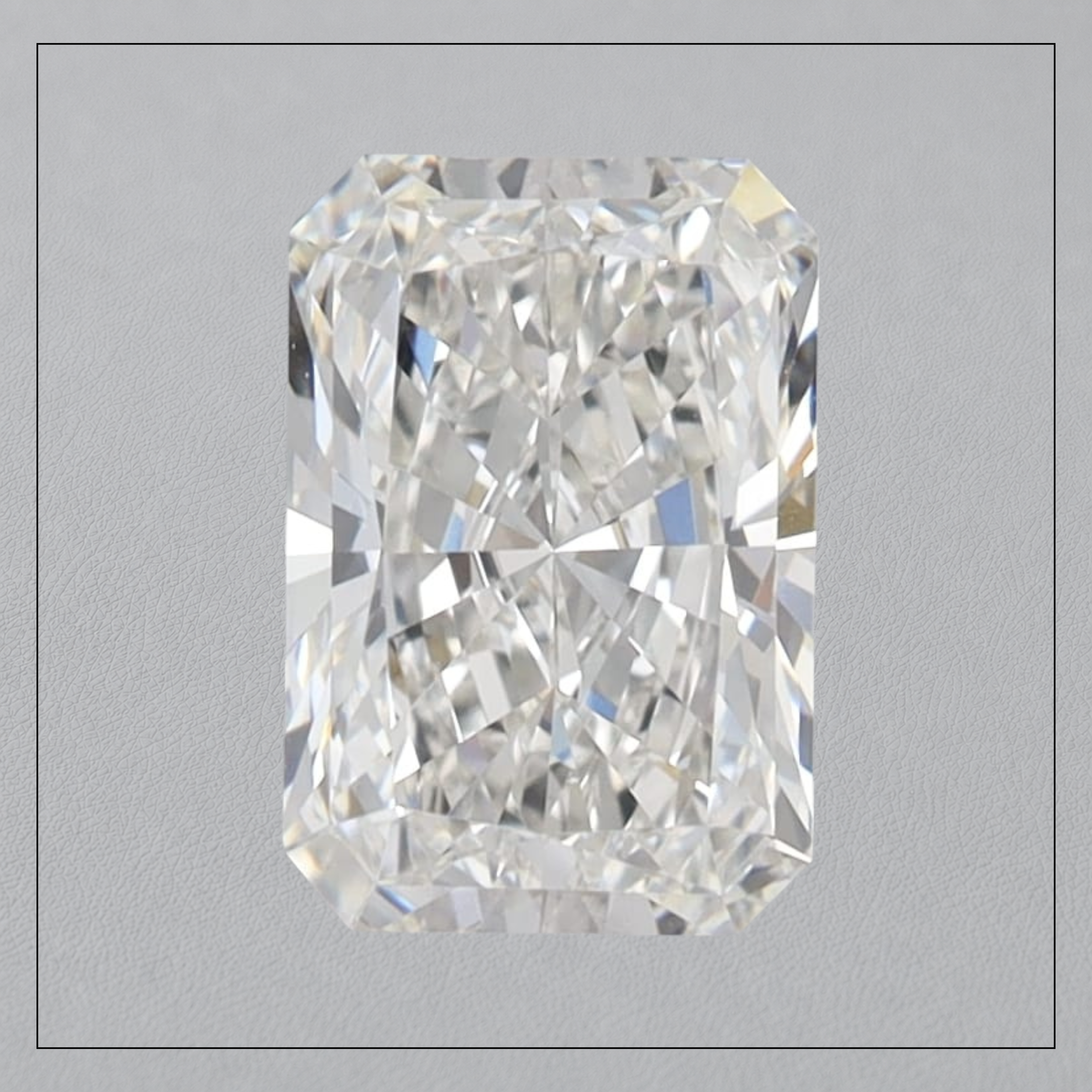 1.5 CT VVS1 F Radiant Lab Grown Diamond