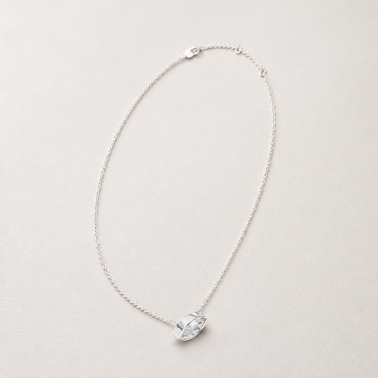 | White Gold, Platinum