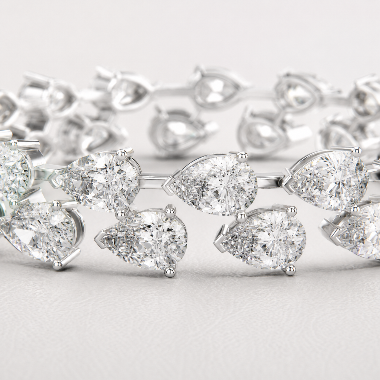The Avelisse 26.52 CT Diamond Bracelet | White Gold, Platinum