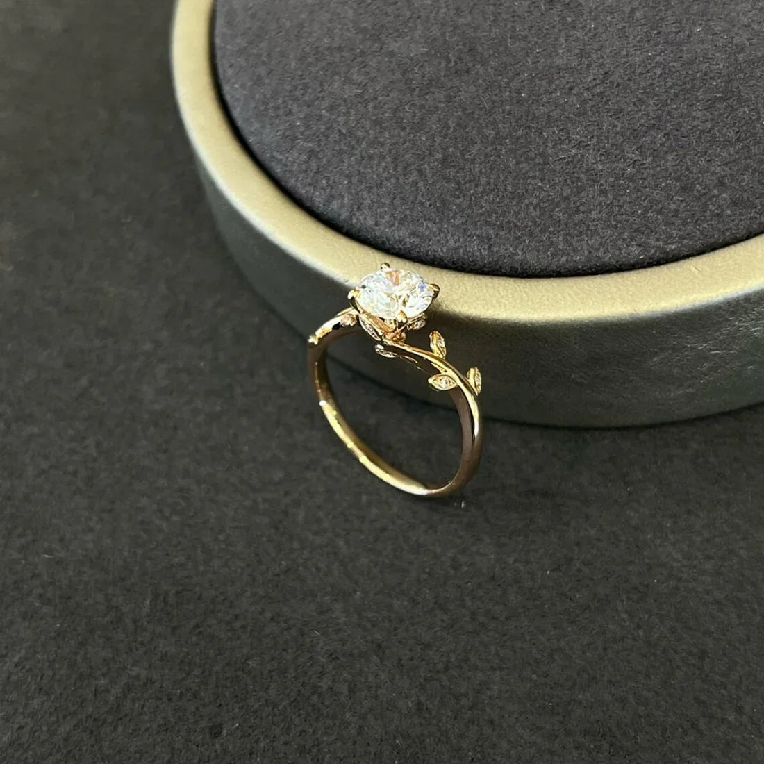 1.10tcw Round Lab Diamond Leaf Engagement Ring | 1.00ct Center | Ethical & IGI Certified
