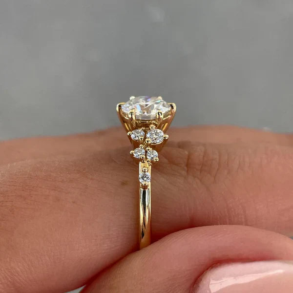 Round 2.24tcw Lab Grown Diamond, Three Stone Diamond Solitaire Engagement ring